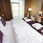 Outlet Hotel Polgár