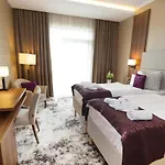 Outlet Hotel Polgár