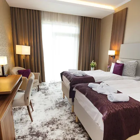 Ξενοδοχείο Outlet Polgár