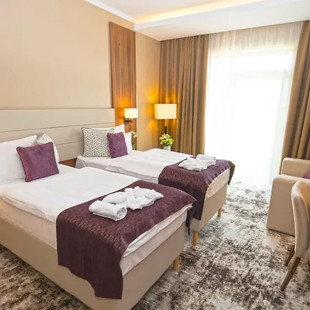 Outlet Ξενοδοχείο 4*