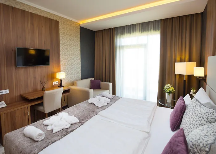 Outlet Hotel 4*
