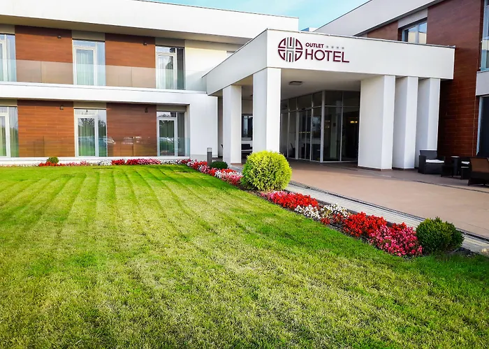 Outlet 4*
